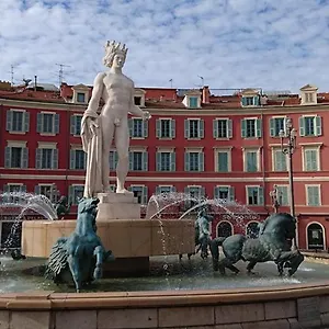 Hotell De La, Nice